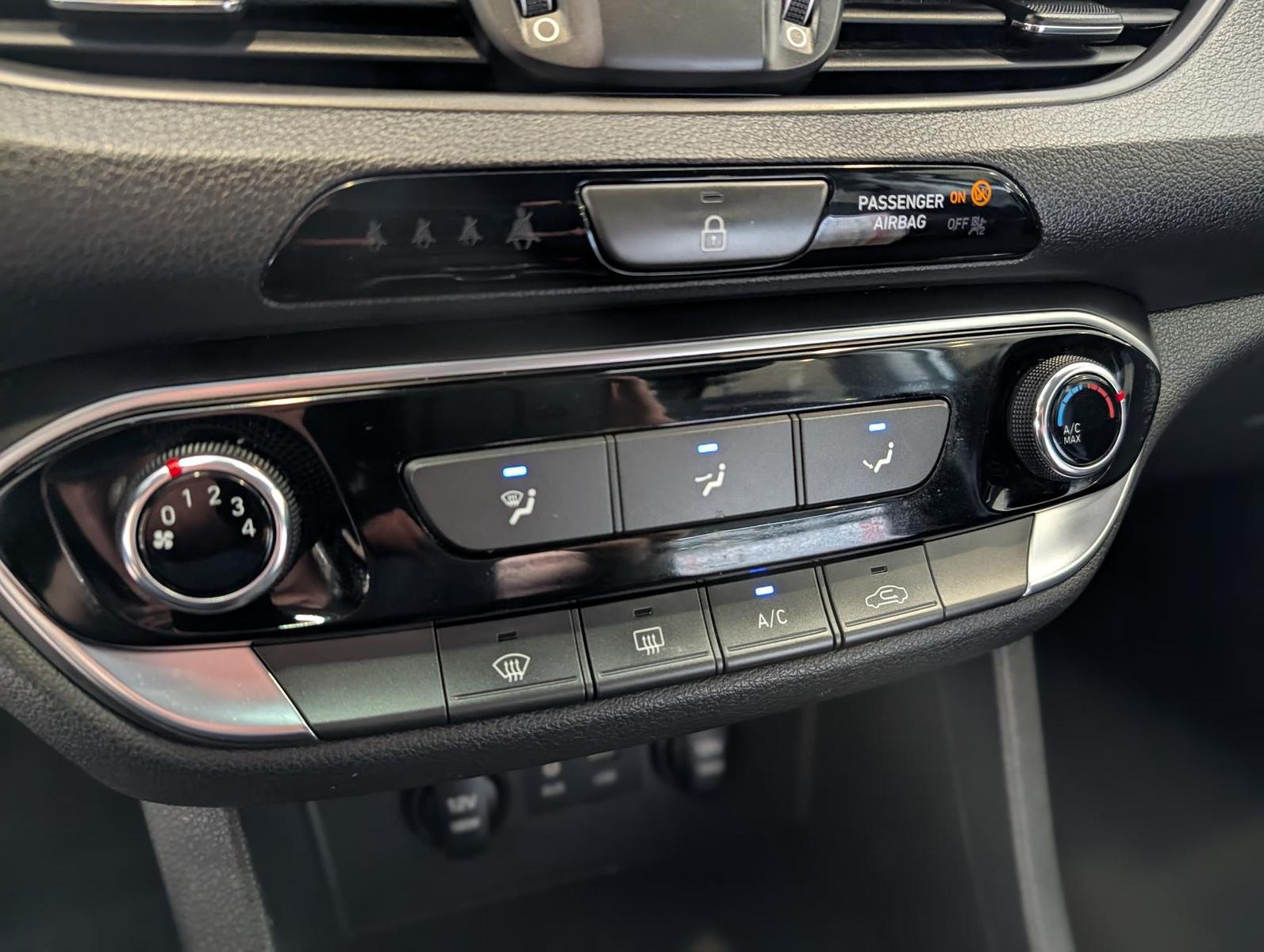 Hyundai i30 1.0 TGDI Fastback Temp|PDC|Alu