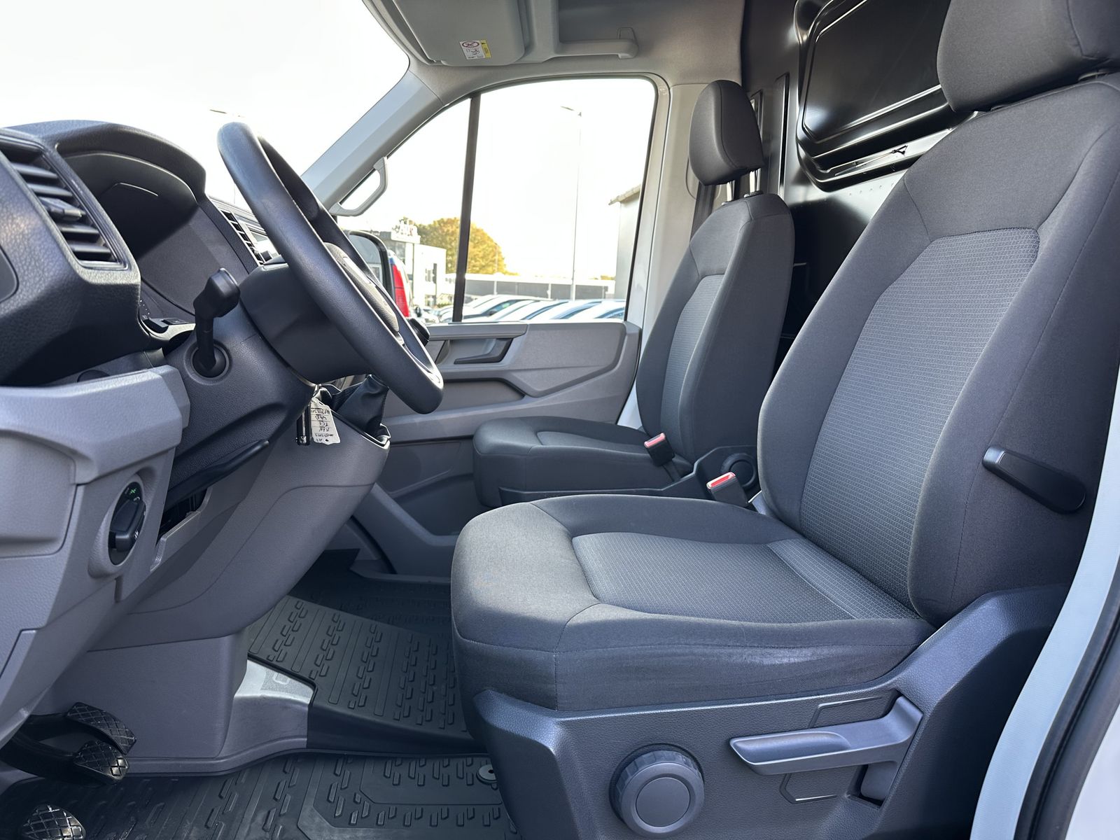 Fahrzeugabbildung MAN TGE 3.140 4X2F Kasten FWD KAMERA+DAB+CARPLAY+1HD