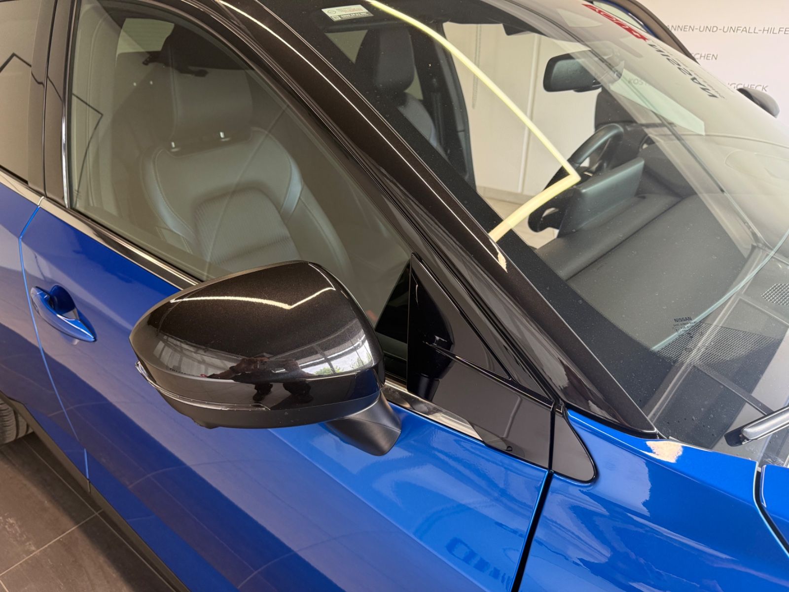 Fahrzeugabbildung Nissan Qashqai Tekna MHEV Autom.;Headup,Leder,17.136 km