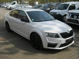 Skoda Octavia RS 2,0 TSI DSG 1.Hand Navi/PDC/Klima/AHK - Skoda Octavia mit Benzin-Antrieb: Limousine, 1.2
