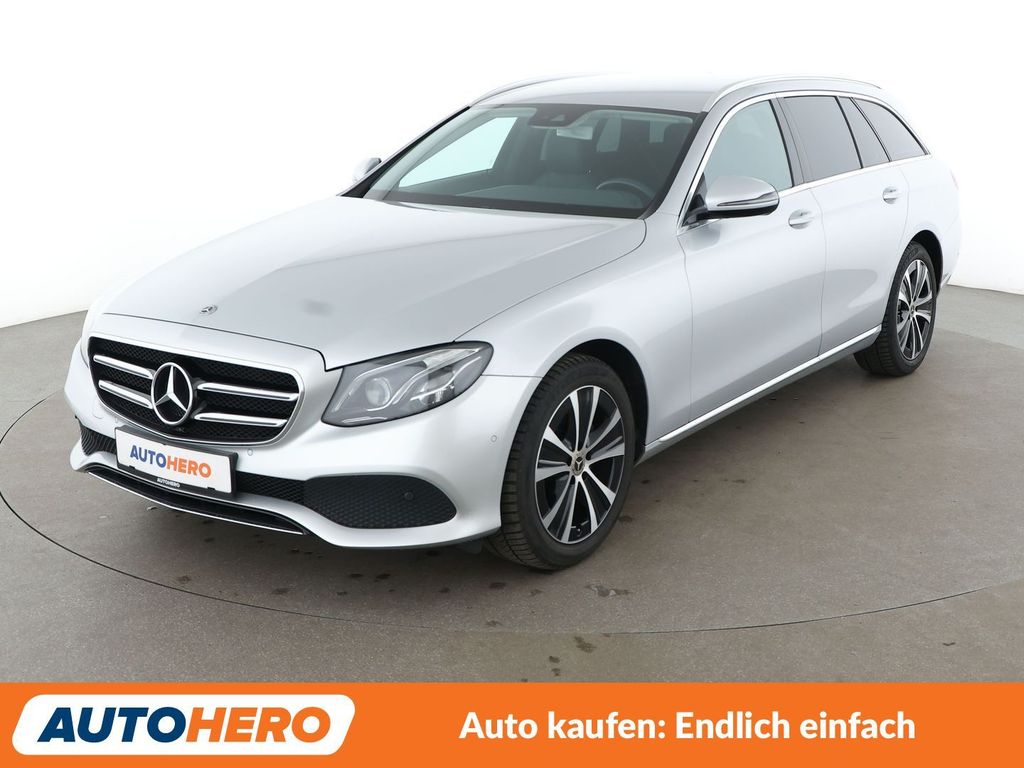 Image of Mercedes-Benz E 200