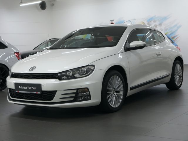 Volkswagen Scirocco 1.4 TSI R-LINE/XENON/NAVI/2.HD/U-FREI!