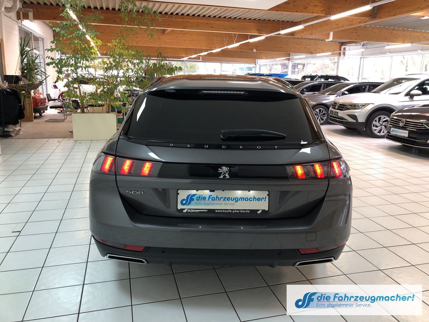 Fahrzeugabbildung Peugeot 508 SW Allure Pack 1.5 BlueHDi Navi ACC Apple Ca