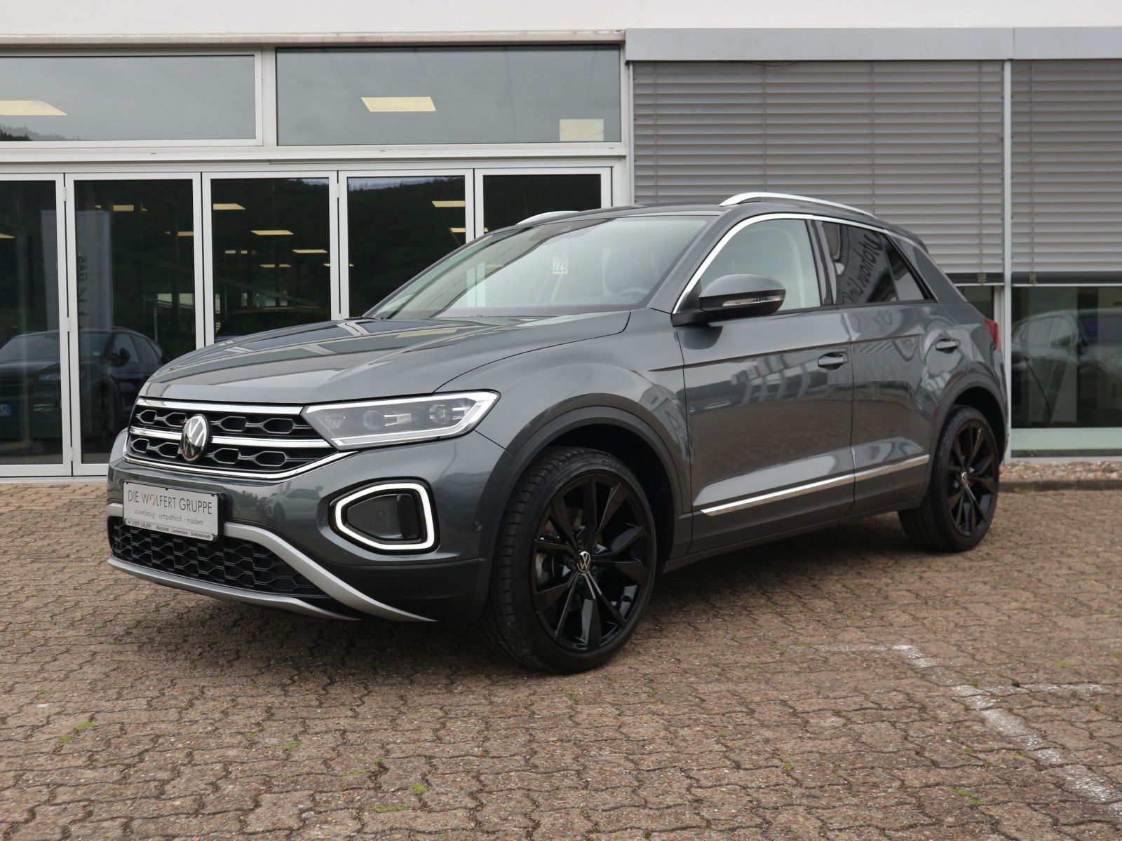 Volkswagen T-Roc - Bild 2