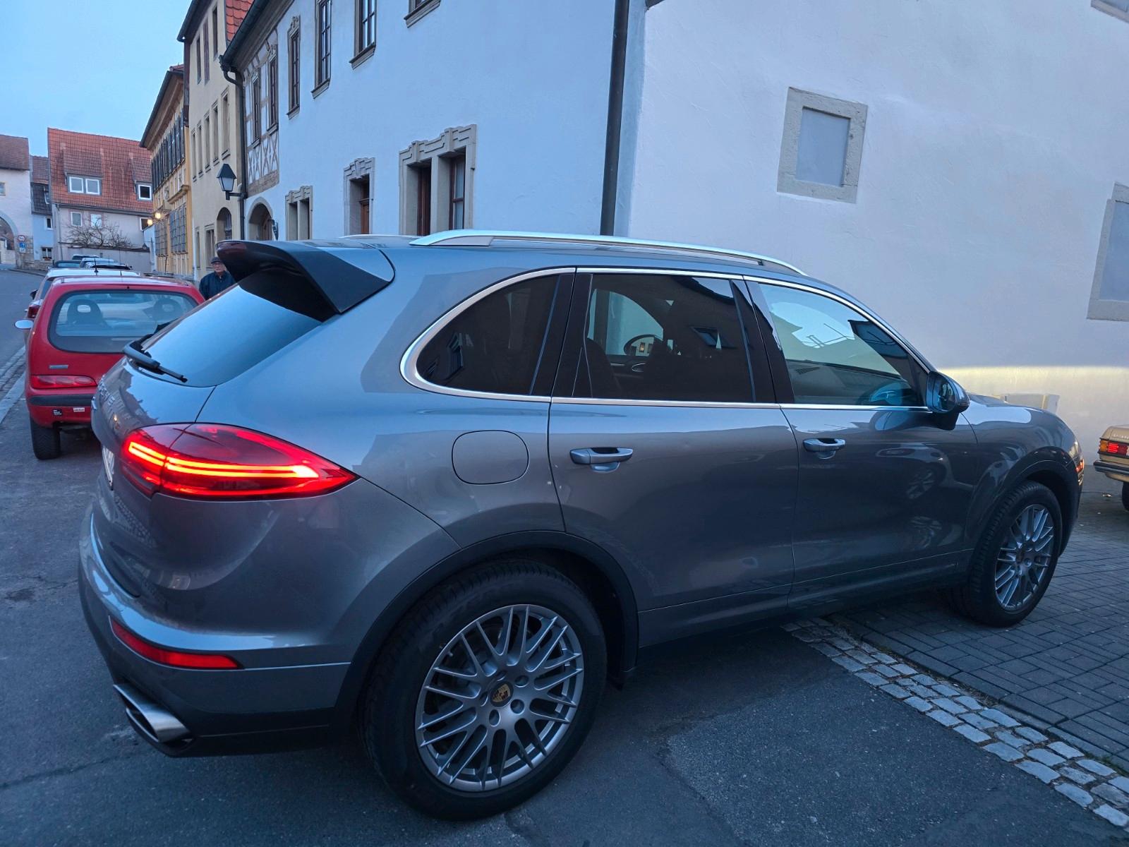Porsche Cayenne V6 TDi ApprovedGarantie ServiceNeu