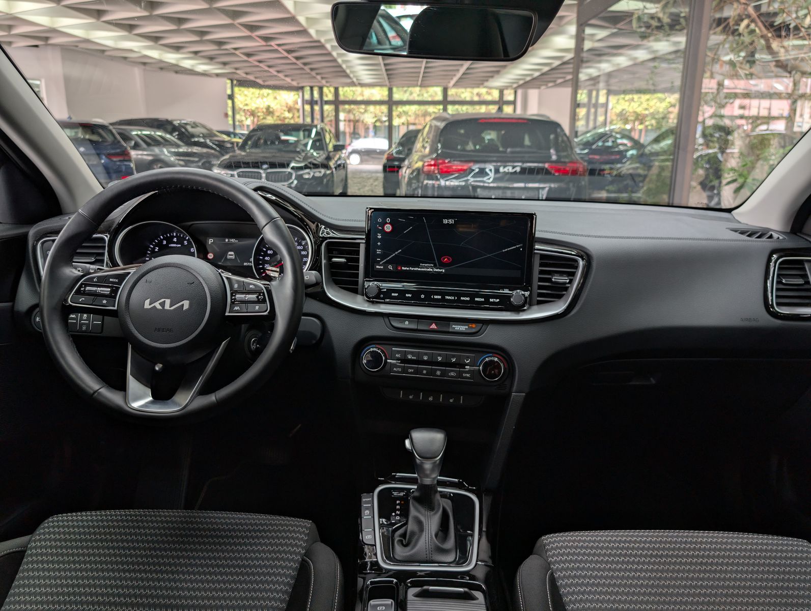Fahrzeugabbildung Kia cee'd / Ceed 1.5 Spirit Limo JBL ACC KAM 7J-Gar.