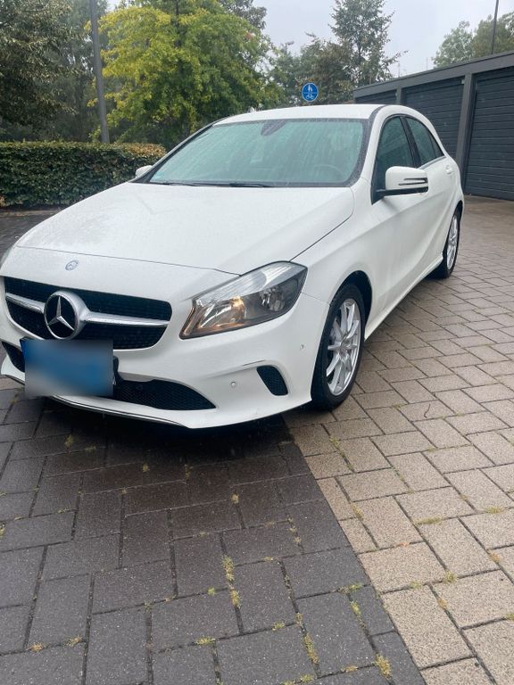 Image of Mercedes-Benz A 180