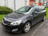 Opel Astra J Sports Tourer Innovation Automatik 2.0 D