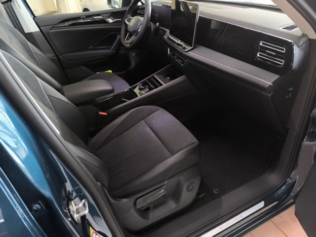 Fahrzeugabbildung Volkswagen Tiguan Elegance 1.5 eTSI OPF 110 kW (150 PS) 7-G