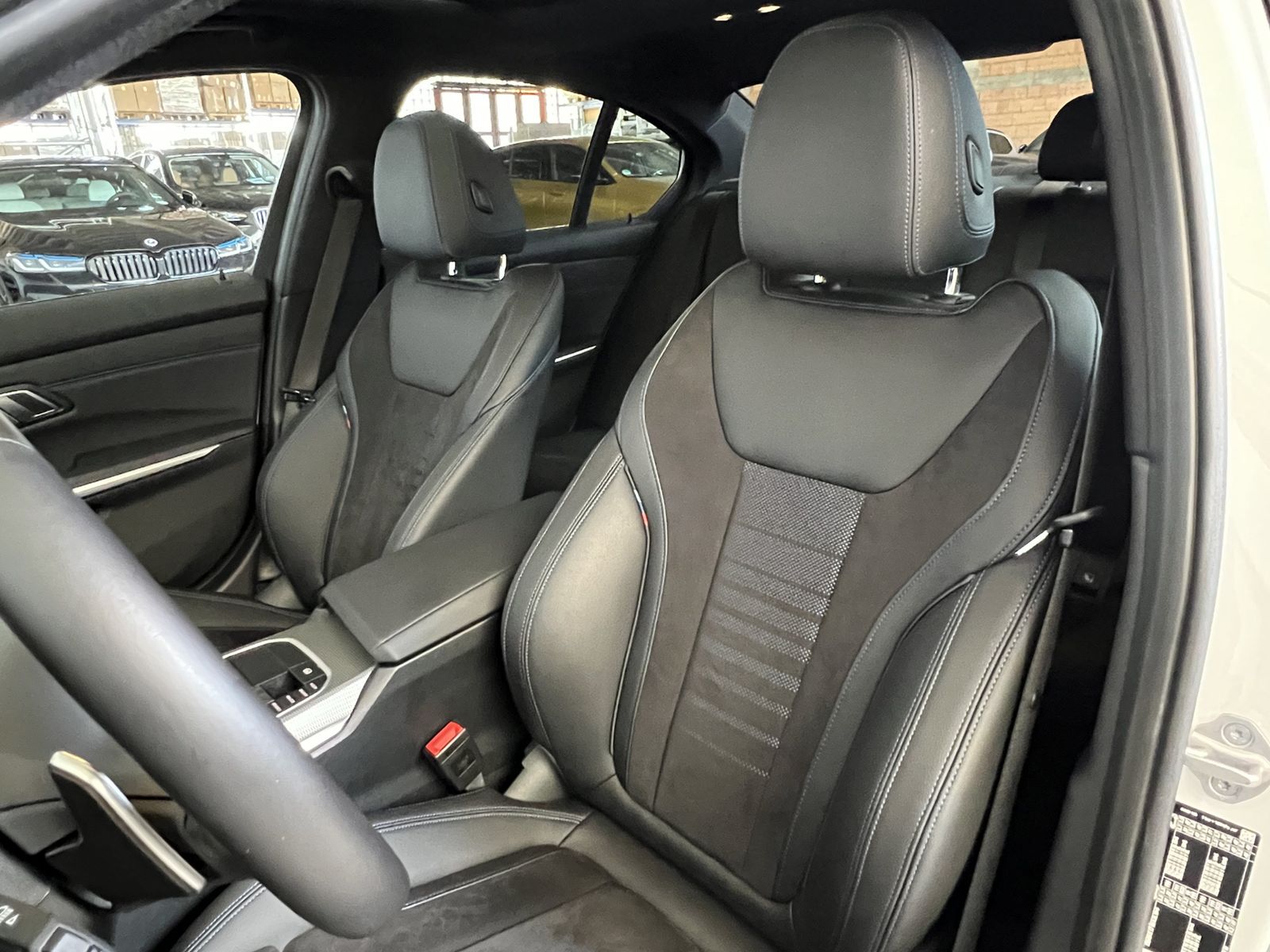 Fahrzeugeinzelansicht 12 Fahrzeugabbildung BMW M340i xDrive |Head-Up Display |Laserlicht |Glasd