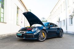 Fahrzeugabbildung Porsche 911 Turbo S *NACHTBLAU / APPROVED / VOLL*