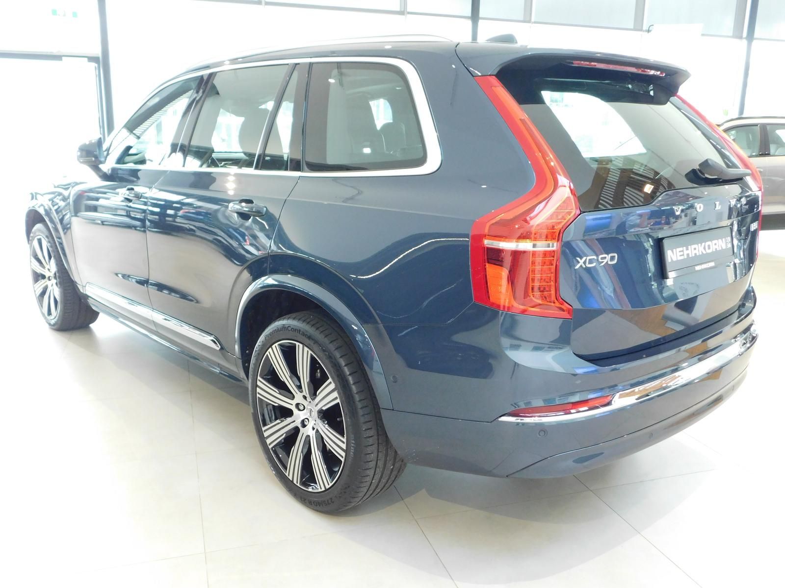 Fahrzeugabbildung Volvo XC90 B5 D AWD Plus Bright