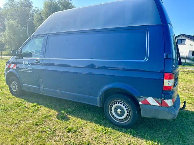 Volkswagen T5  Kasten-Hochdach lang — Bild 2