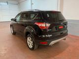 Ford Kuga 1.5 TDCI 120 CV S&S 2WD Powershift Edi - Ford Kuga mit Halbautomatikschaltung