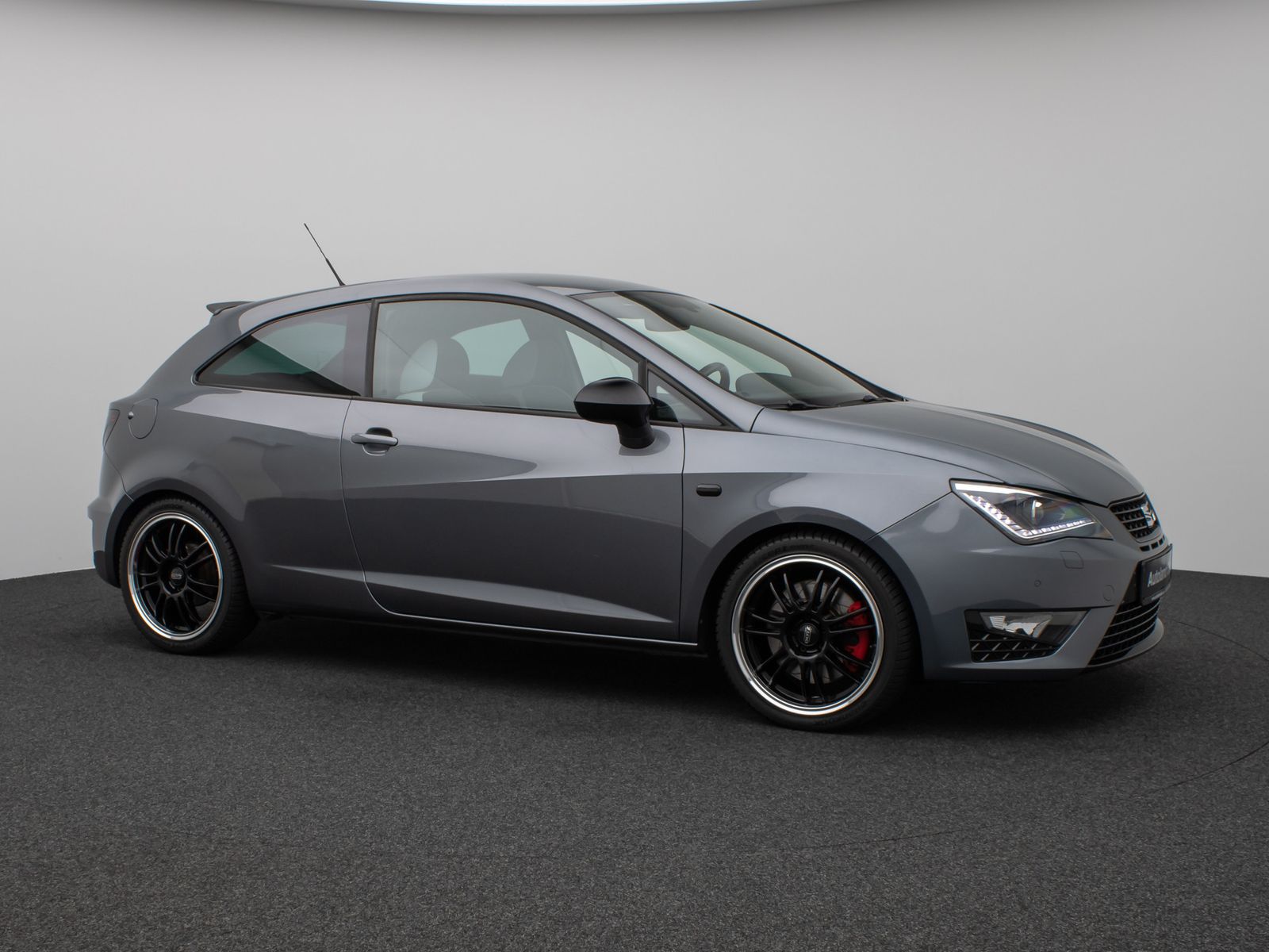 Fahrzeugabbildung SEAT Ibiza SC Cupra Bi-Xenon PDC 8Fach Tempomat Sport