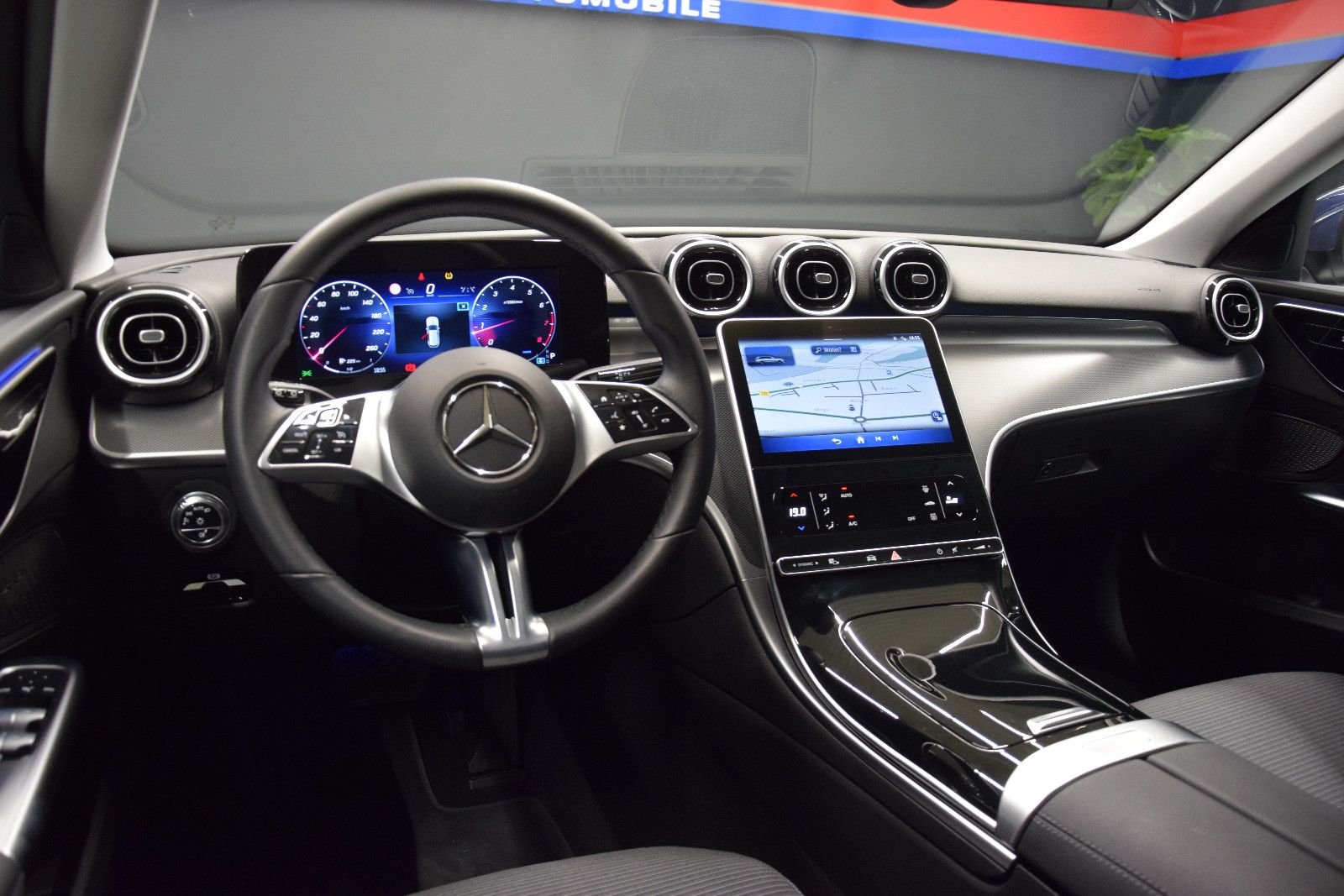 Fahrzeugabbildung Mercedes-Benz C 180 C T-Modell Avantgarde MBUX LED Kamera