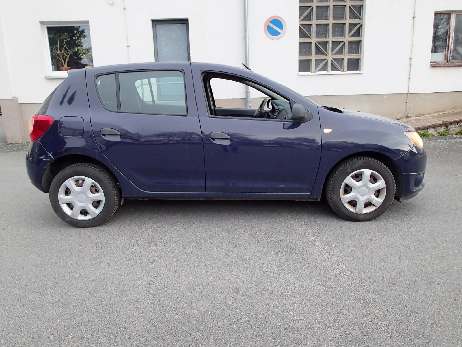 Dacia Sandero 1.2 16V 75 Essentiel