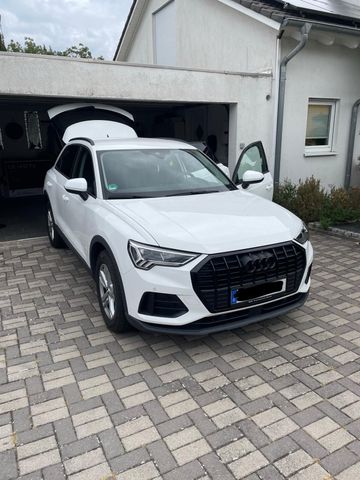AUDI Audi Q3 35 TFSI S tronic | EZ 09/2019 | we...