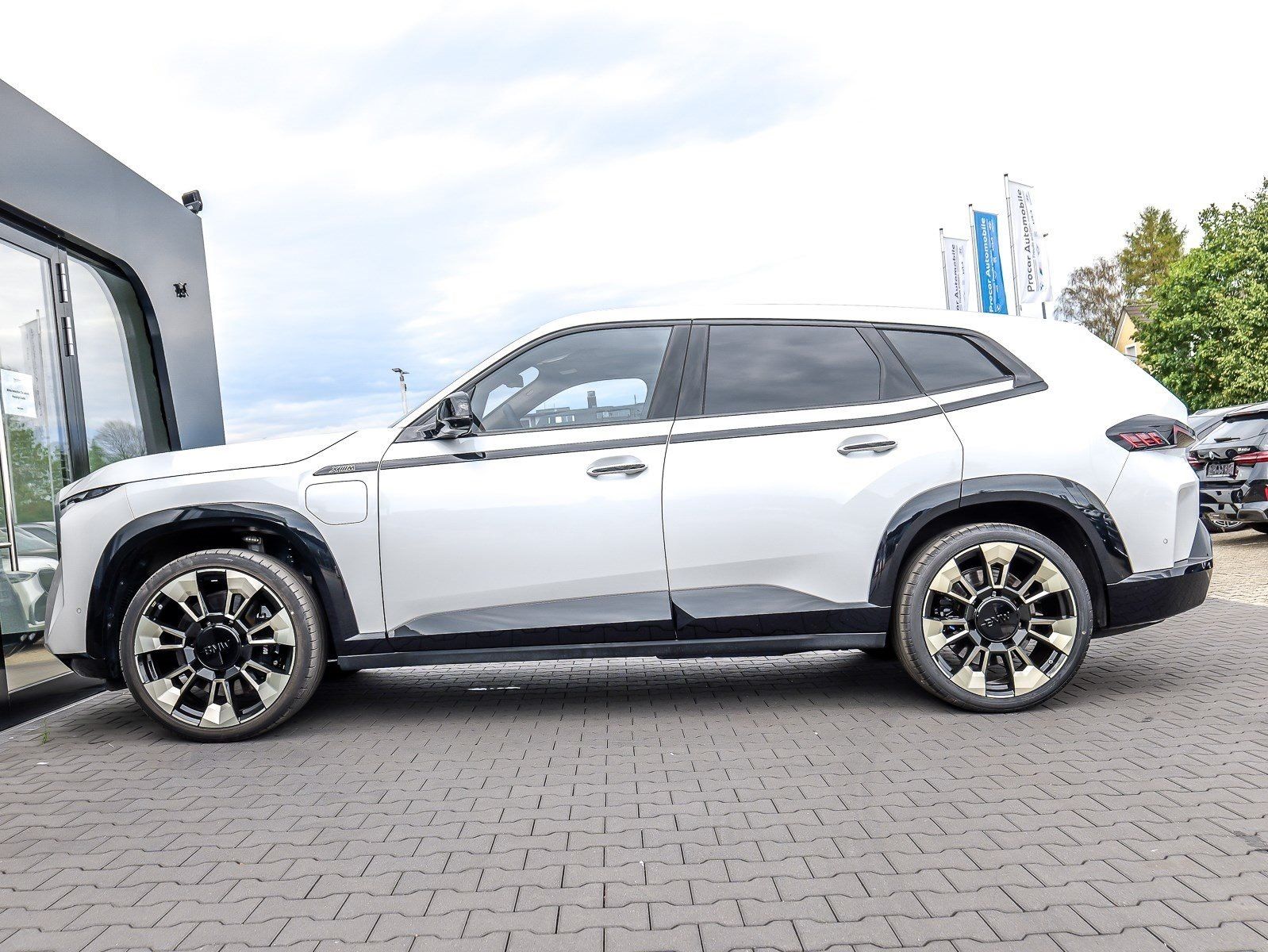 BMW XM - Bild 10
