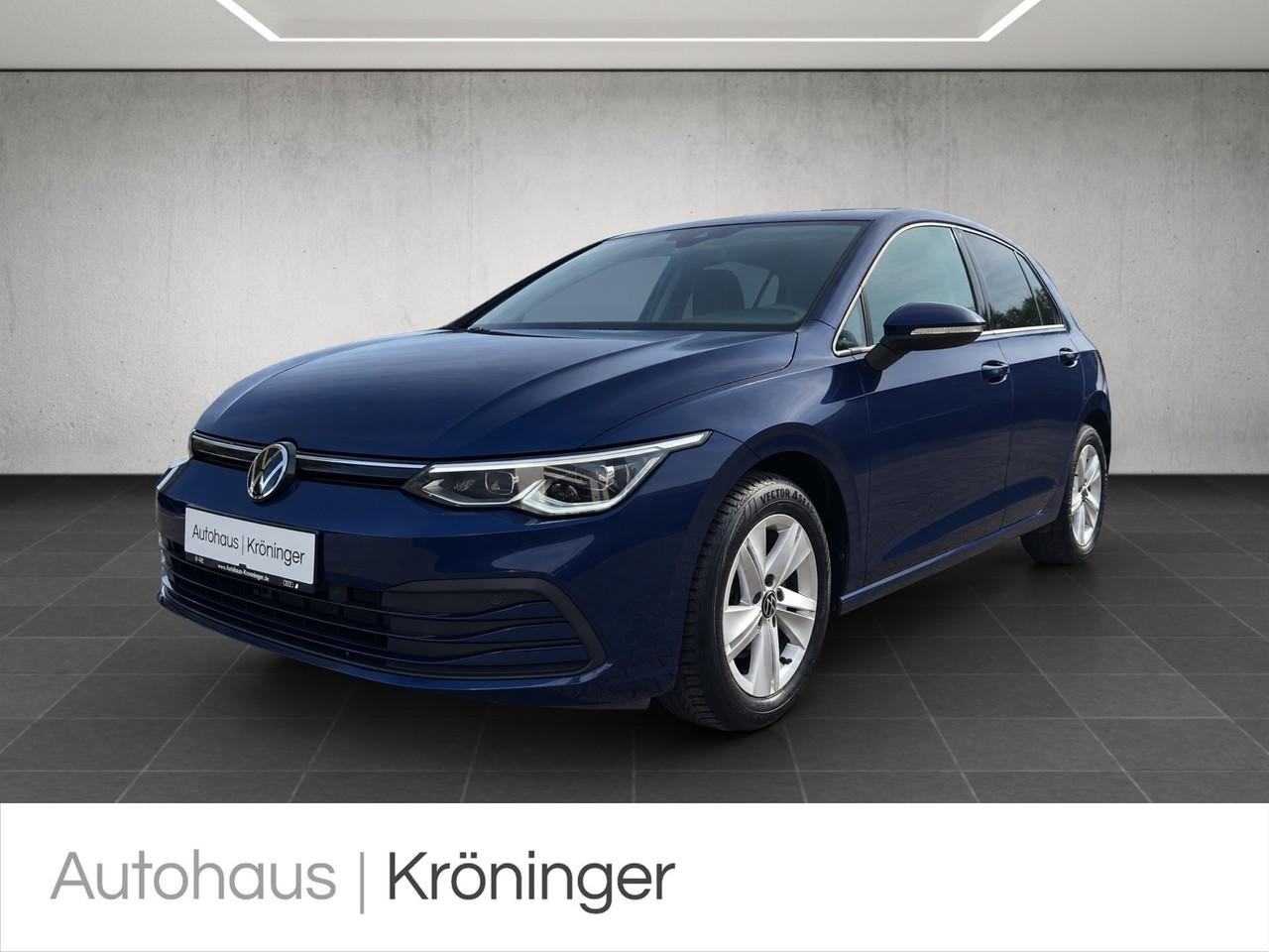 Volkswagen Golf VIII 1.5 TSI Life Navi Klima LED