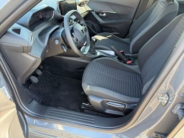 Peugeot 2008 - 10
