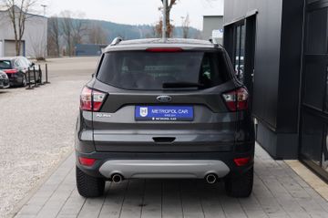 Ford Kuga - 4