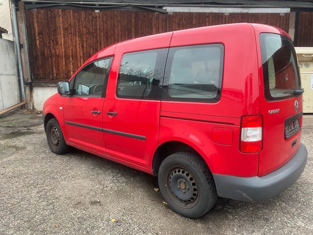 Volkswagen VW Caddy 1,4l TÜV Neu 8Fach bereift