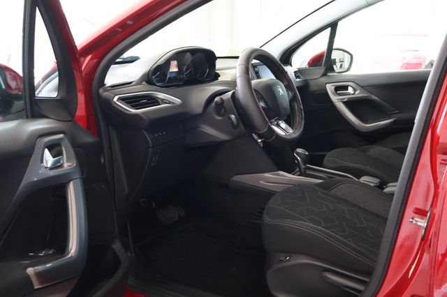 Peugeot 2008 Active Automatik Kamera Klimaautomatik