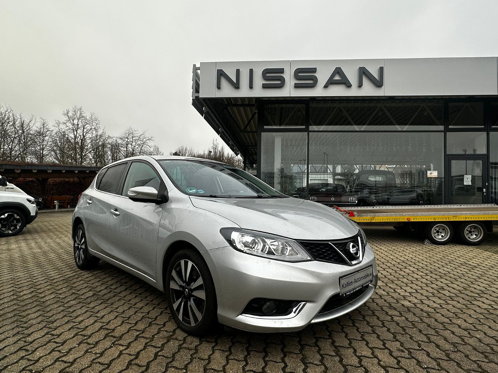Fahrzeugabbildung Nissan Pulsar Tekna