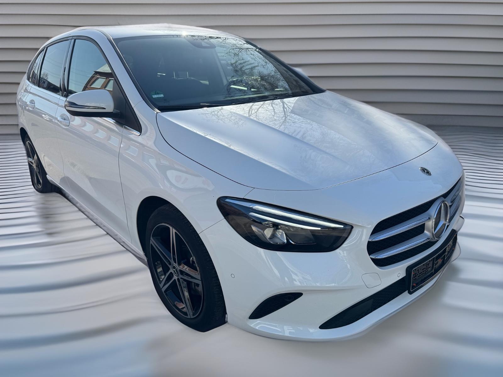 Mercedes-Benz B 250e LED/Navi/Kam/Leder/Spur&Park-Ass./SZH/18"