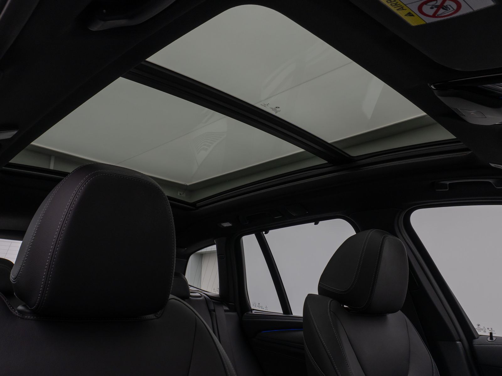 Fahrzeugabbildung BMW X3 M40i Panorama Kamera HUD DAB HiFi AHK Komfort