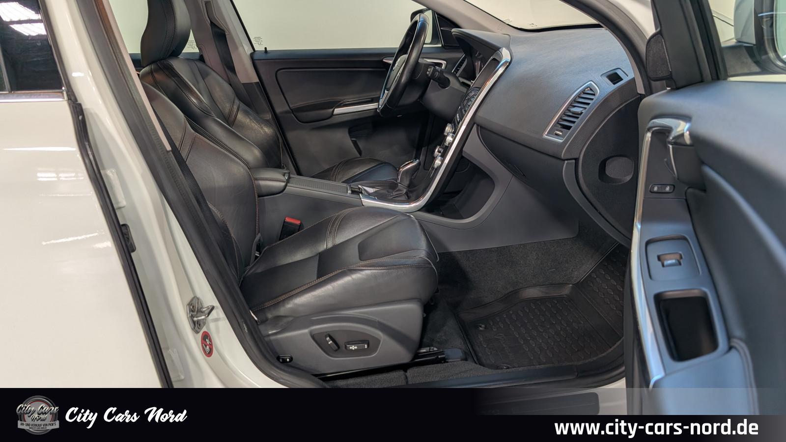 Volvo XC60 Summum AWD PANO+KAM+MEMORY