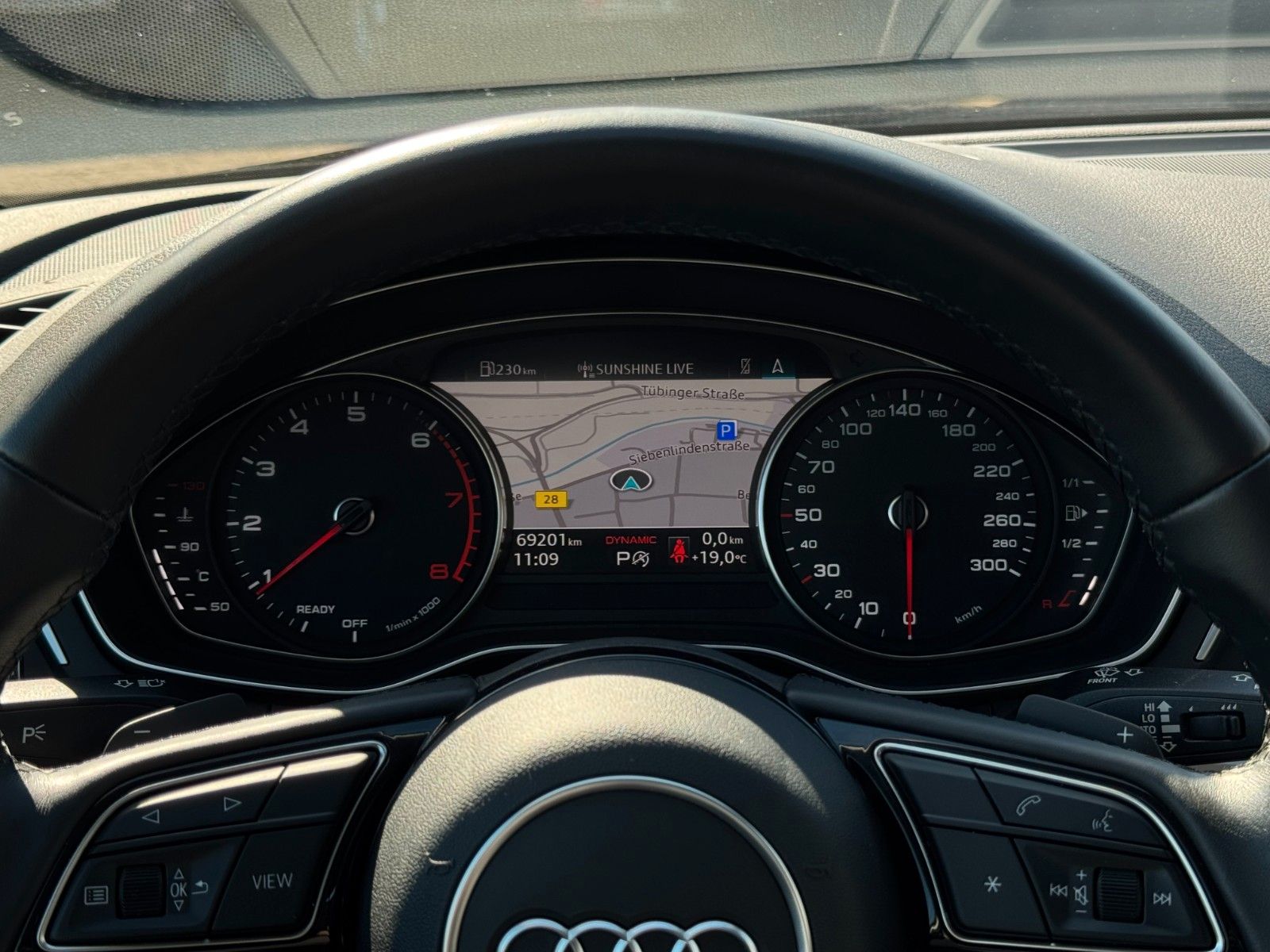 Fahrzeugabbildung Audi A4 Allroad 45 TFSI quattro Pano Temp. Navi SHZ