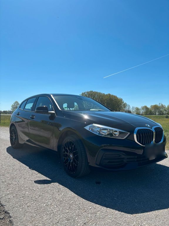 Image of BMW 118