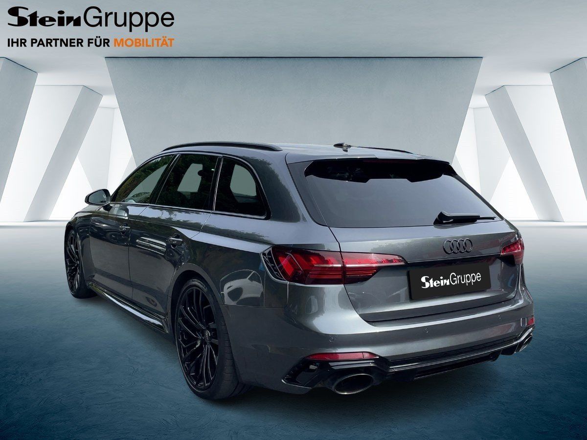 Audi RS 4 Avant 2.9 quattro MATRIX+B&O+APP+AHK+LEDER foto 3