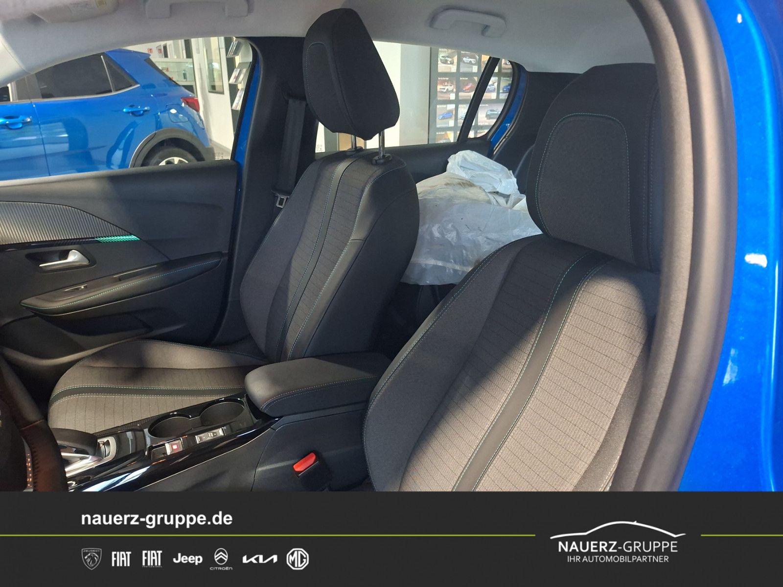 Fahrzeugabbildung Peugeot 208 e- Allure