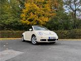 Volkswagen VW New Beetle Cabrio 2.0 - Volkswagen New Beetle aus 2009
