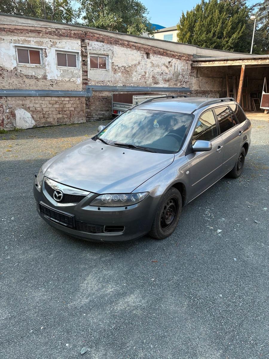 Mazda 6 2004 — rear view