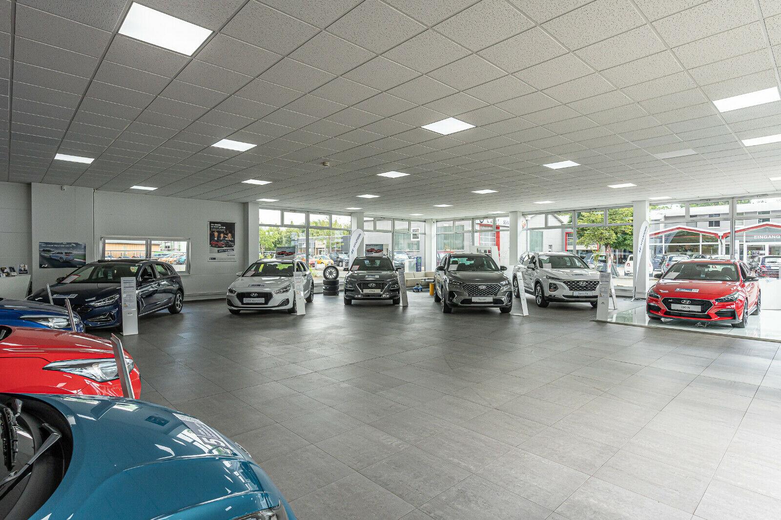showroom-image-top