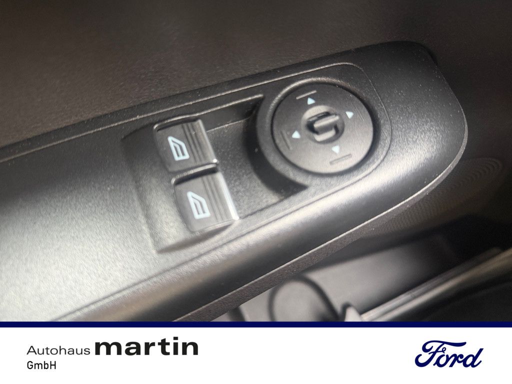 Fahrzeugabbildung Ford Tourneo Courier 1.0 Titanium SYNC PDC SHZ FACEL.