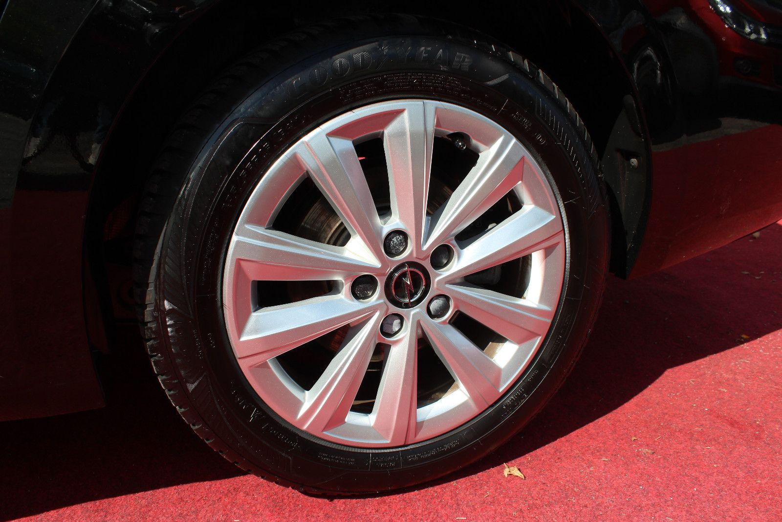 Opel ASTRA L SPORTS TOURER EDITION KLIMA NAVI 2.Hd imagem 3