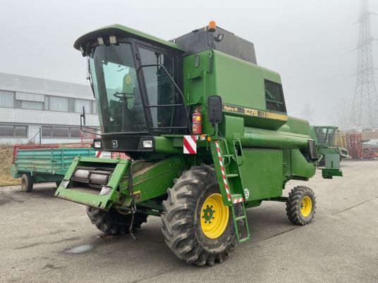 John Deere 1075 H4