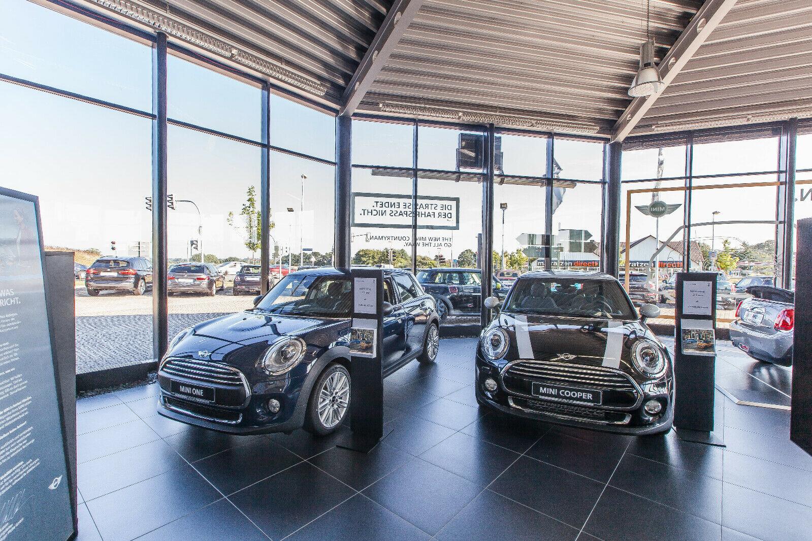 showroom-image-main