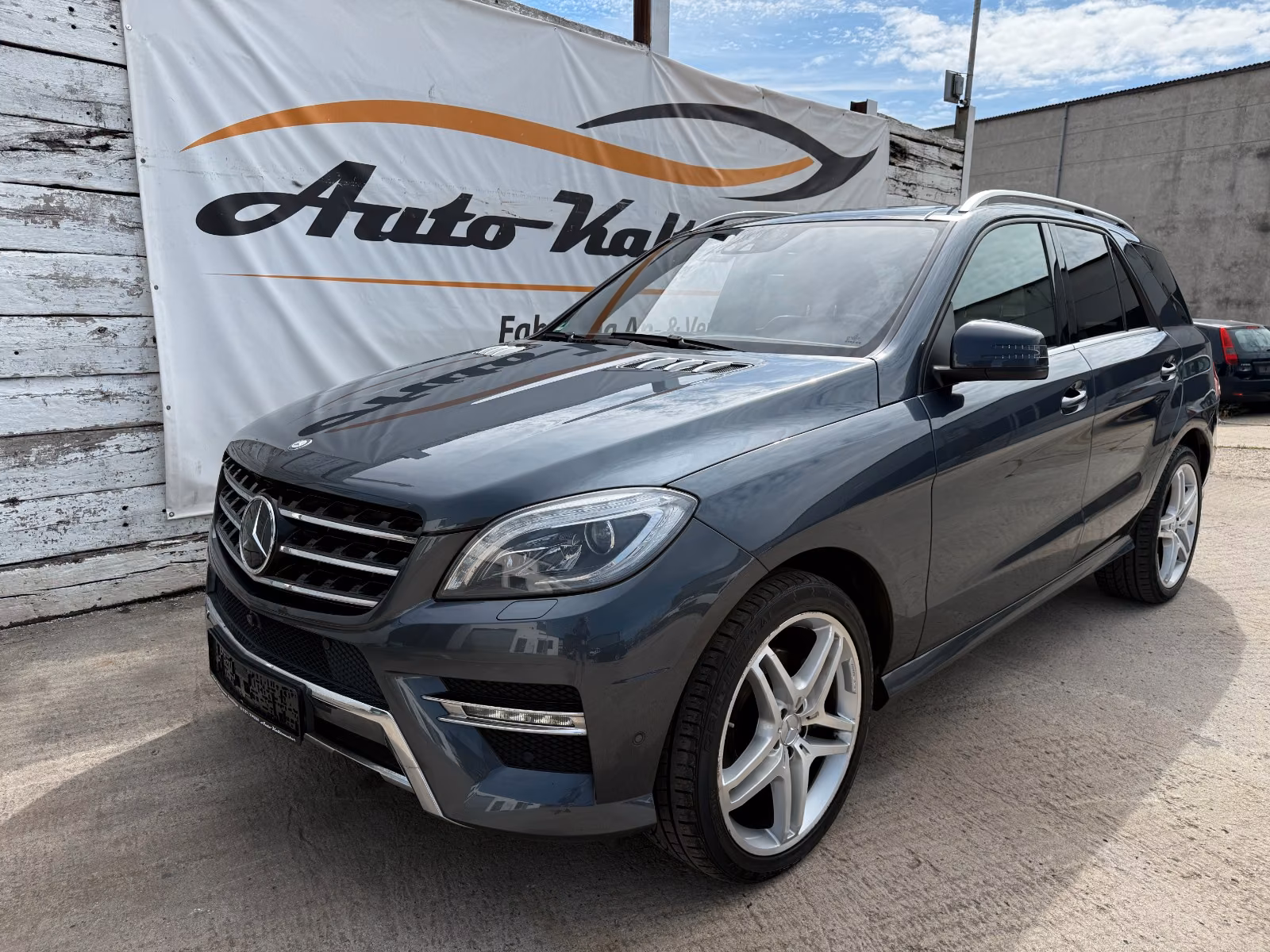 Mercedes-Benz ML 350 CDI BlueTec*AMG LINE*4Matic*H&K*PANO*St.H