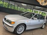 BMW 318i Lim. KLIMA/PDC/SITZHEIZUNG/KOMFORT - gebrauchte BMW 318 aus dem Jahr 2001