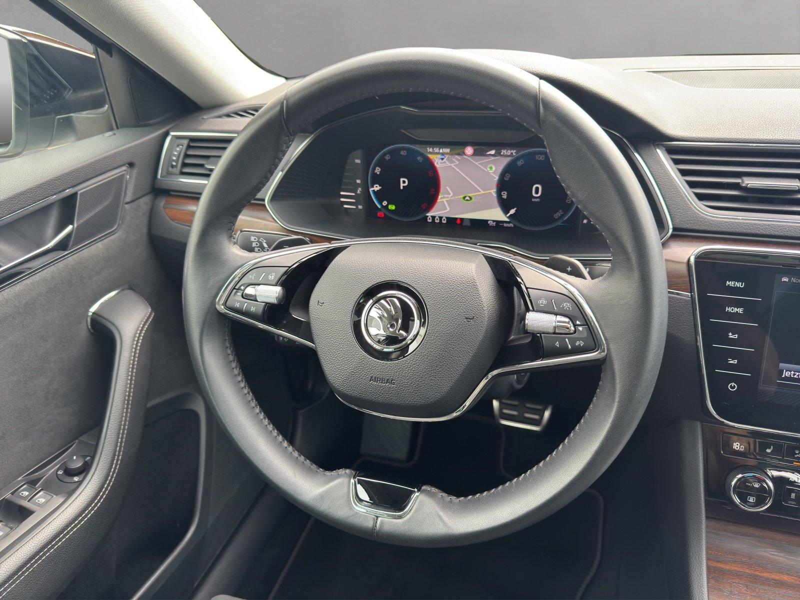 Skoda Superb Combi 2.0 TDI Scout Final Edt./AHK/PANO/
