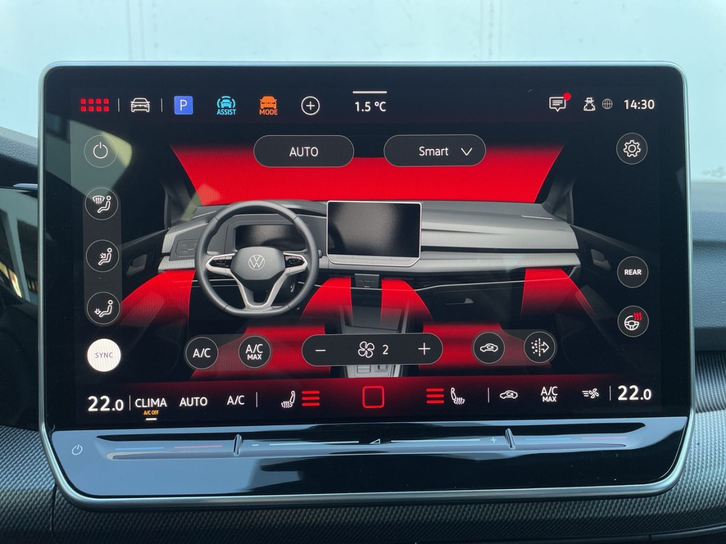 Golf VIII R-Line 2.0TDI DSG H&K/AHK/Pano/HUD/Nav