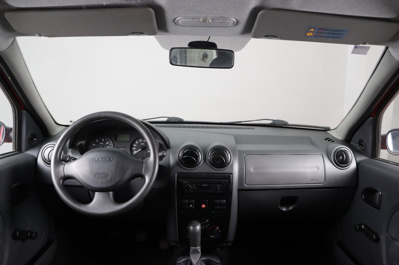 Fahrzeugabbildung Dacia Logan 1.4 MPI * PDC * 8-fach