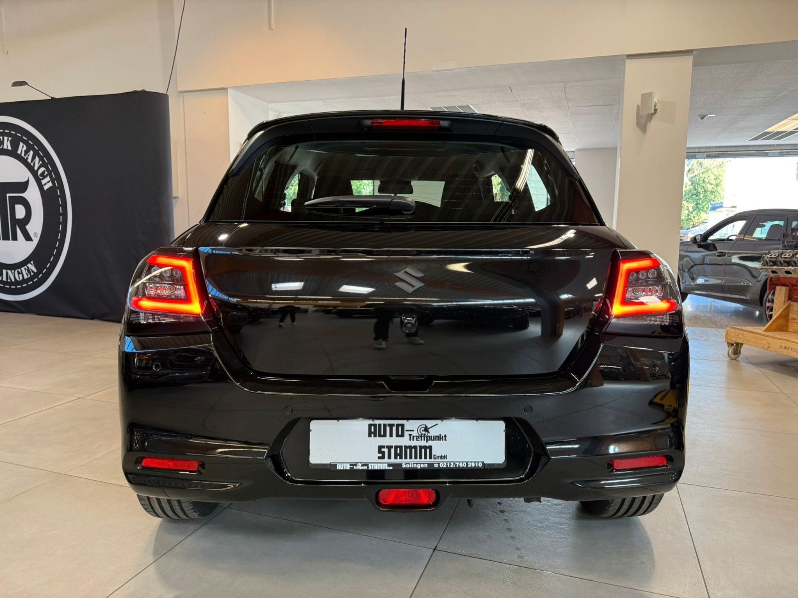 Fahrzeugabbildung Suzuki Swift Comfort - STAMM SPORT EDITION - ALU - H&R