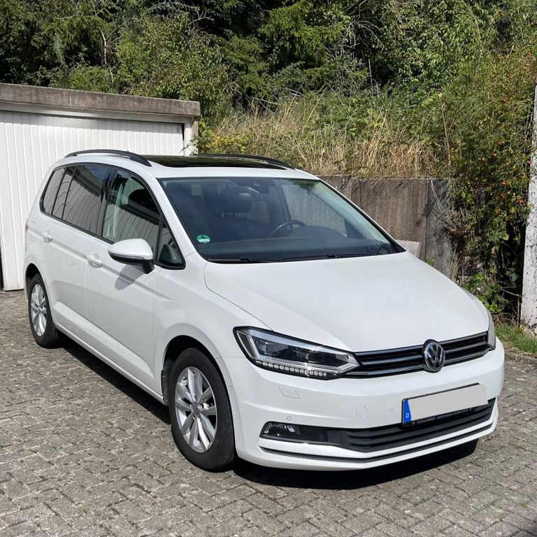Image of Volkswagen Touran